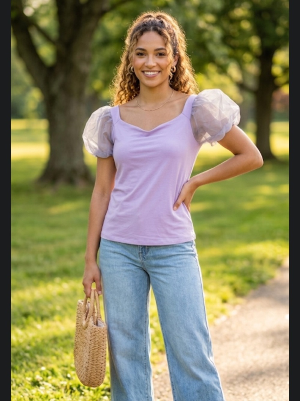 ☀️ ❤️5/$25 NWT Lavender Puff-Sleeve Women's Top